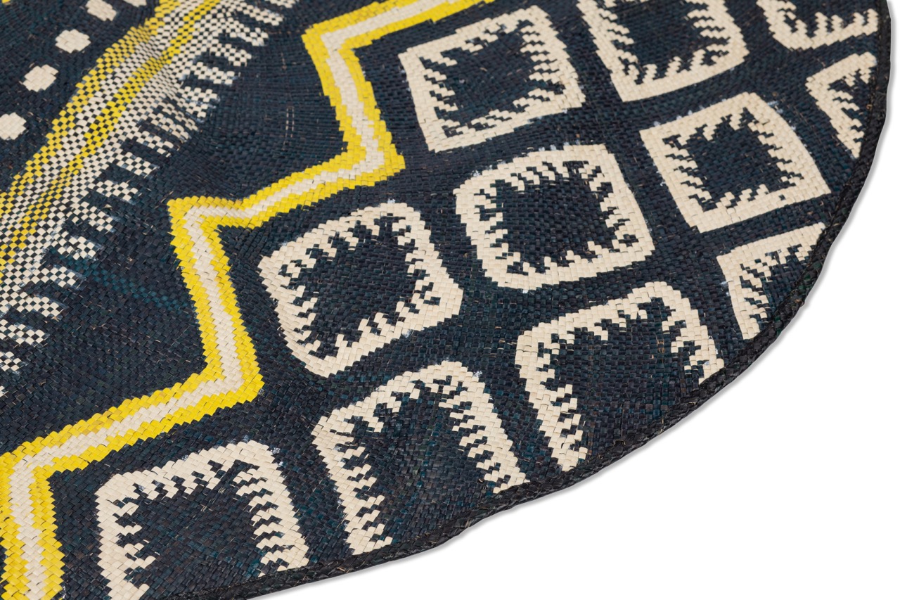 BANIG MAT 1 by DELZA'S